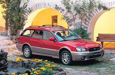 81_Subaru_Outback__2001.jpg